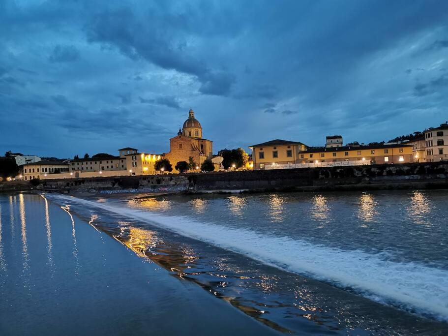 New Residence On Lungarno Soderini Near Ponte Vecchio Флоренция Экстерьер фото